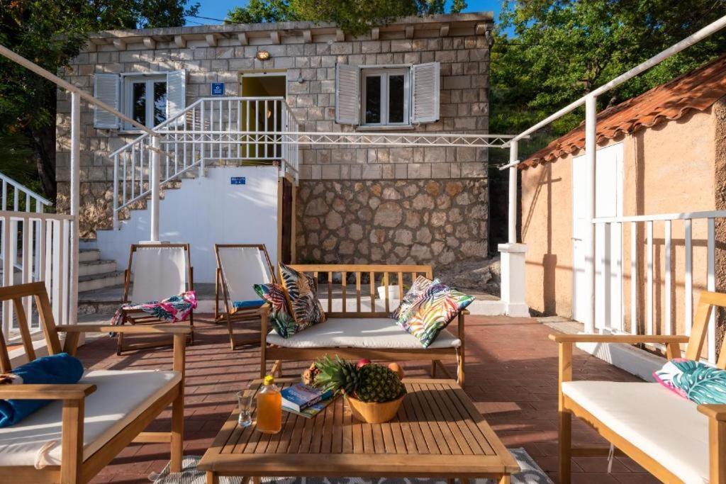 Diamond Sea - Vacation House With Private Parking And A Big Terrace Over The Sea Βίλα Ντουμπρόβνικ Εξωτερικό φωτογραφία